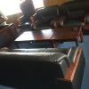 thanh lý 1 bộ sofa da nhập đài loan dài 2m